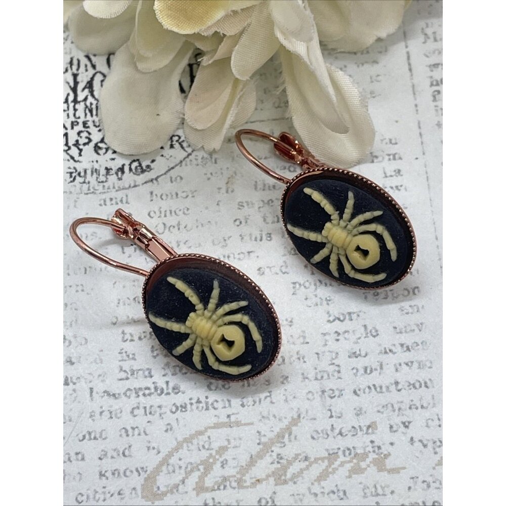Rose gold Spider Black Widow Halloween Costume Gothic Gift Wire Cameo Earrings